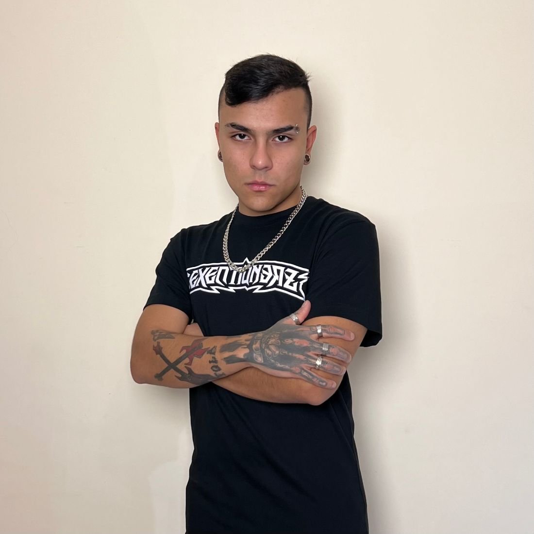 EXEQTIONERZ portrait, side view